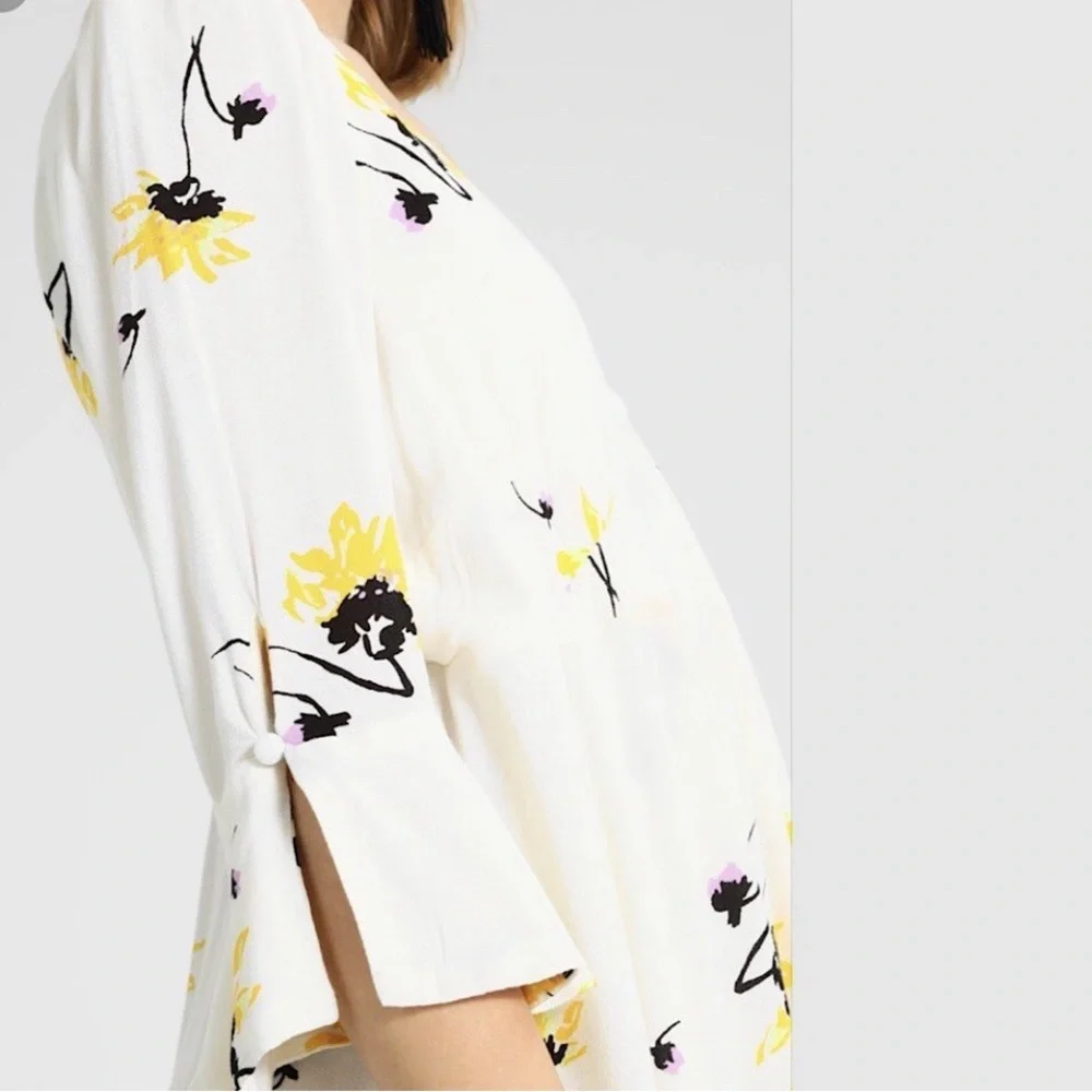 FREE PEOPLE Time On My Side Floral Wrap Mini Dress in White Size XS